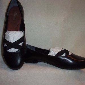 Ross Hommerson "Opal" Flats Size 8 WW